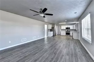 3184 English Ivy Ln, Buford, GA 30519 - Photo 16