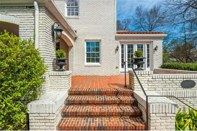 1196 Fairview Road NE, Atlanta, GA 30306 - Photo 12