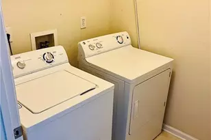 2787 Glenlocke Way NW, Atlanta, GA 30318 - Photo 10