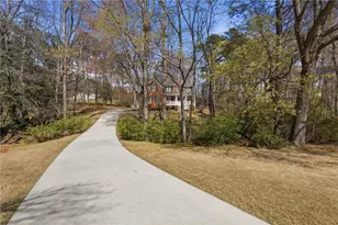 2765 Ivy Springs Ct, Buford, GA 30519 - Photo 2