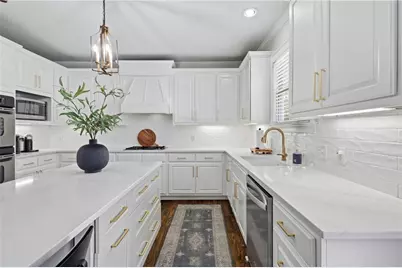 2765 Ivy Springs Court, Buford, GA 30519 - Photo 14