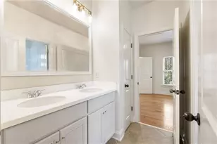 2551 Raintree Dr NE, Atlanta, GA 30345 - Photo 28