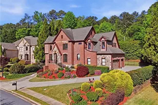 3272 Heathchase Ln, Suwanee, GA 30024 - Photo 4