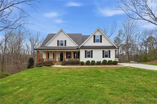 711 Carver Mill Rd, Talking Rock, GA 30175 - Photo 2