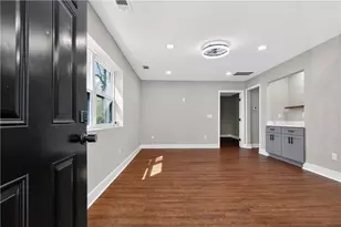 1528 Willowbrook Dr SW, Atlanta, GA 30311 - Photo 2