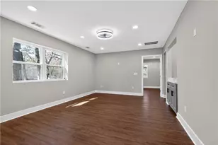 1528 Willowbrook Dr SW, Atlanta, GA 30311 - Photo 4