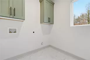 4988 Hidden Branch Dr, Sugar Hill, GA 30518 - Photo 38