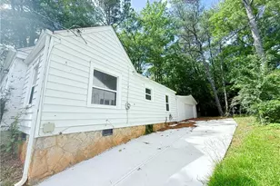 1679 Altadena Pl SW, Atlanta, GA 30311 - Photo 10