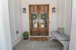 208 Township Dr, Senoia, GA 30276 - Photo 4