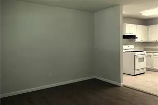 2818 Revere Dr NW, Atlanta, GA 30318 - Photo 4