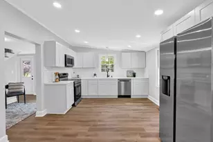 5121 Central Dr, Stone Mountain, GA 30083 - Photo 18