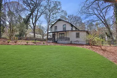 5121 Central Drive, Stone Mountain, GA 30083 - Photo 4