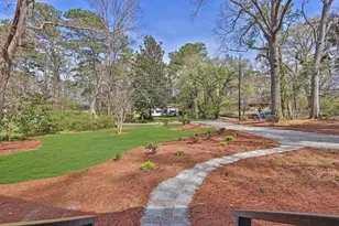 5121 Central Dr, Stone Mountain, GA 30083 - Photo 6