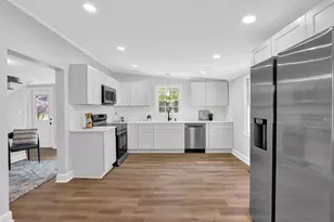 5121 Central Dr, Stone Mountain, GA 30083 - Photo 18