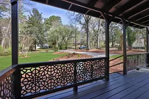 5121 Central Dr, Stone Mountain, GA 30083 - Photo 4