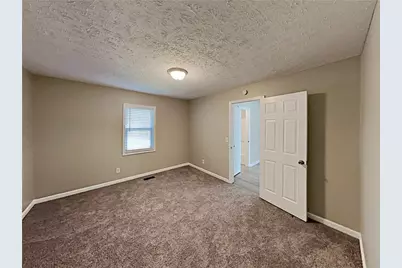 411 River Point Drive, Woodstock, GA 30188 - Photo 8