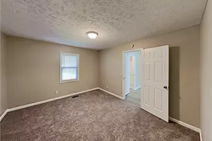 411 River Point Dr, Woodstock, GA 30188 - Photo 8