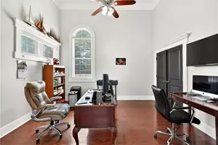 1037 Lyndhurst Way SE, Conyers, GA 30013 - Photo 4