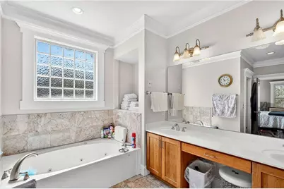 1037 Lyndhurst Way SE, Conyers, GA 30013 - Photo 10