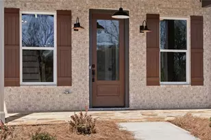 5437 Oak Manor Wy, Murrayville, GA 30564 - Photo 2