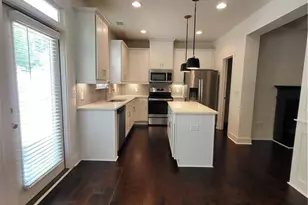 221 Auburn Valley Wy, Auburn, GA 30011 - Photo 10