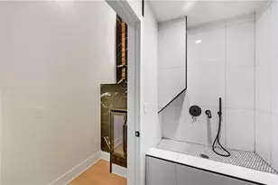 1927 Memorial Dr SE, Atlanta, GA 30317 - Photo 32