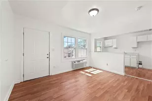 2110 Newnan St, Atlanta, GA 30344 - Photo 18