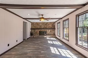 601 Raven Springs Trail, Stone Mountain, GA 30087 - Photo 18
