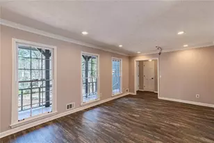 601 Raven Springs Trail, Stone Mountain, GA 30087 - Photo 4