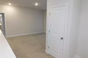 930 Elderberry Ct, Lawrenceville, GA 30019 - Photo 12