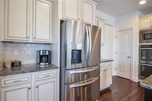 2461 Wildlife Ct, Buford, GA 30519 - Photo 18