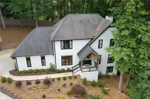 1821 Bromley Way NE, Roswell, GA 30075 - Photo 2