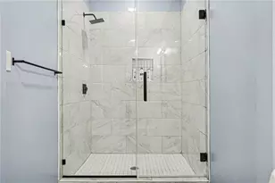 1382 Elizabeth Ln, Atlanta, GA 30344 - Photo 20