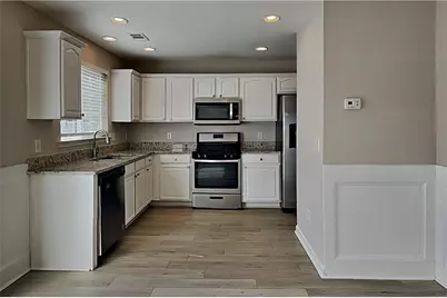 324 Hiawassee Drive, Woodstock, GA 30188 - Photo 4