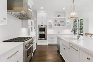 4583 Stella Dr, Atlanta, GA 30327 - Photo 16