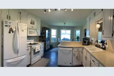 2195 Oakpointe Court, Buford, GA 30519 - Photo 6