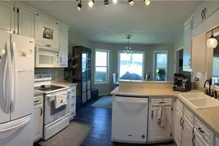 2195 Oakpointe Ct, Buford, GA 30519 - Photo 6