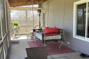 2195 Oakpointe Ct, Buford, GA 30519 - Photo 18