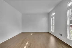 1718 Barrington Cir, Marietta, GA 30062 - Photo 6