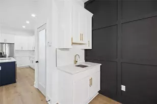 2438 2nd St NW, Atlanta, GA 30318 - Photo 10