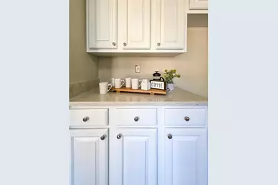 1010 Hidden Pond Lane, Roswell, GA 30075 - Photo 8