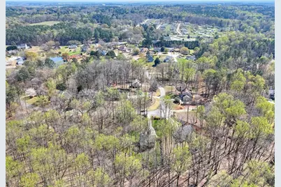 324 Heatherwood Drive, Auburn, GA 30011 - Photo 2