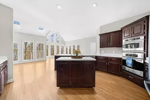 2230 Huntingdon Ct, Gainesville, GA 30506 - Photo 12