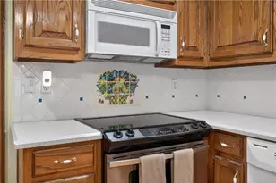 5441 Trentham Dr, Dunwoody, GA 30338 - Photo 14