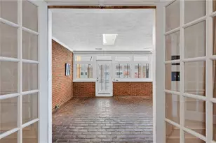 5441 Trentham Dr, Dunwoody, GA 30338 - Photo 20