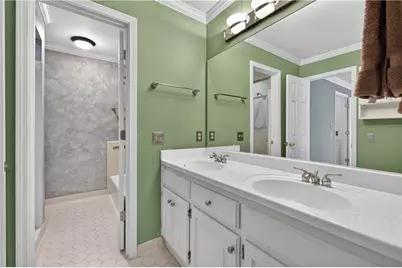 5441 Trentham Drive, Dunwoody, GA 30338 - Photo 24