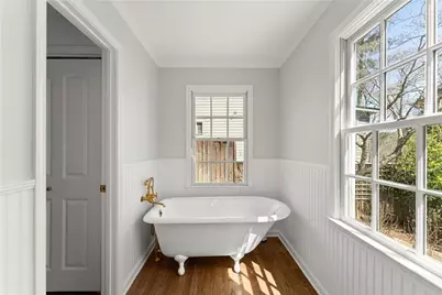 6135 White Oak Drive, Flowery Branch, GA 30542 - Photo 22