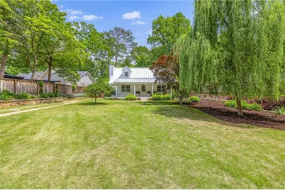 6135 White Oak Drive, Flowery Branch, GA 30542 - Photo 2