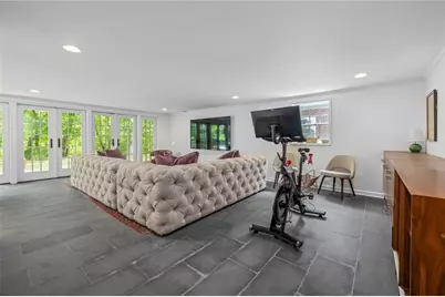 6135 White Oak Drive, Flowery Branch, GA 30542 - Photo 36