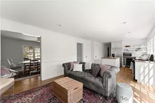 6135 White Oak Dr, Flowery Branch, GA 30542 - Photo 12